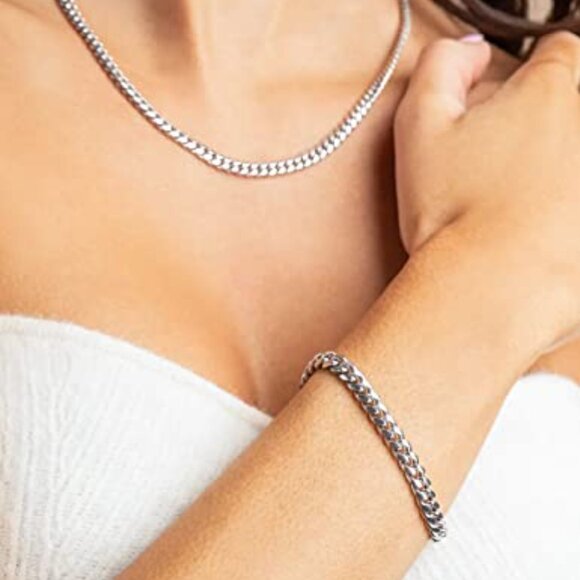 Sterling Silver Cuban Link Bracelet Classic Elegant Unisex Minimal Chic - Picture 4 of 8